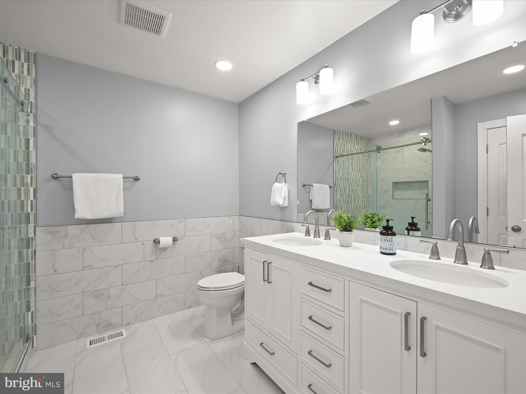 NORTH CHESAPEAKE BEACH - Residential