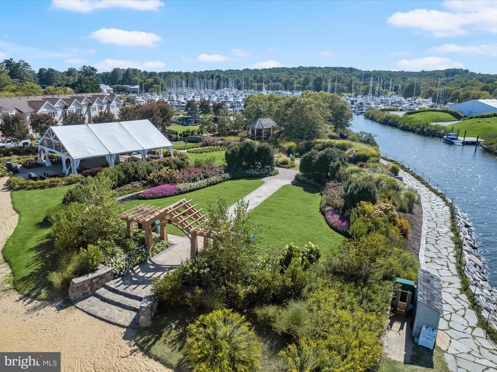 NORTH CHESAPEAKE BEACH - Residential