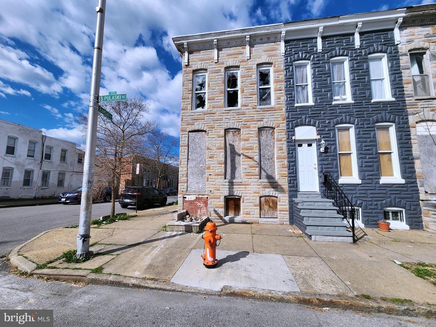 ONLINE AUCTION: Bidding begins 04/05/2024 @ 10:00 AM. Bidding ends 04/09/2024 @ 11:40 AM. List Price is Suggested Opening Bid. 2 Story Shell located in the Carrollton Ridge area of Baltimore City. Residents can enjoy the nearby attractions such as Westside Shopping Center, Carroll Park, Carroll Park Golf Course, Grace Medical Center, & Mount Clare Junction Shopping Center. Property is Vacant. Easy Access to Major Traffic Artery Wilkens Ave. Deposit: $5,000.
