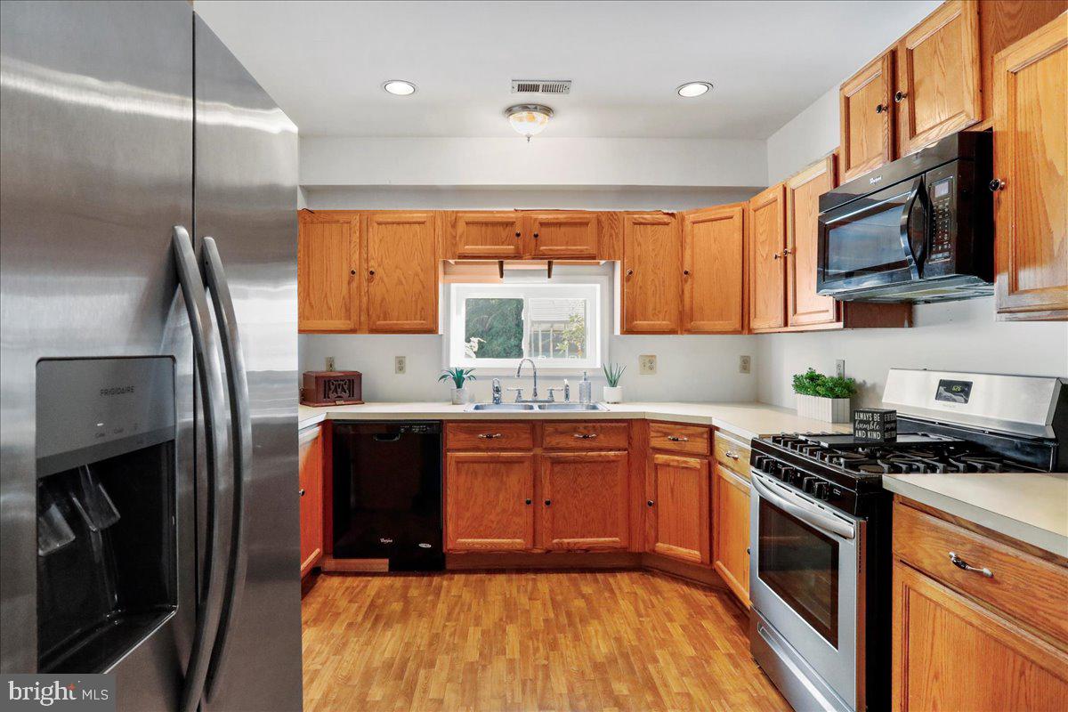 SHEN RIVER ESTATES - Residential