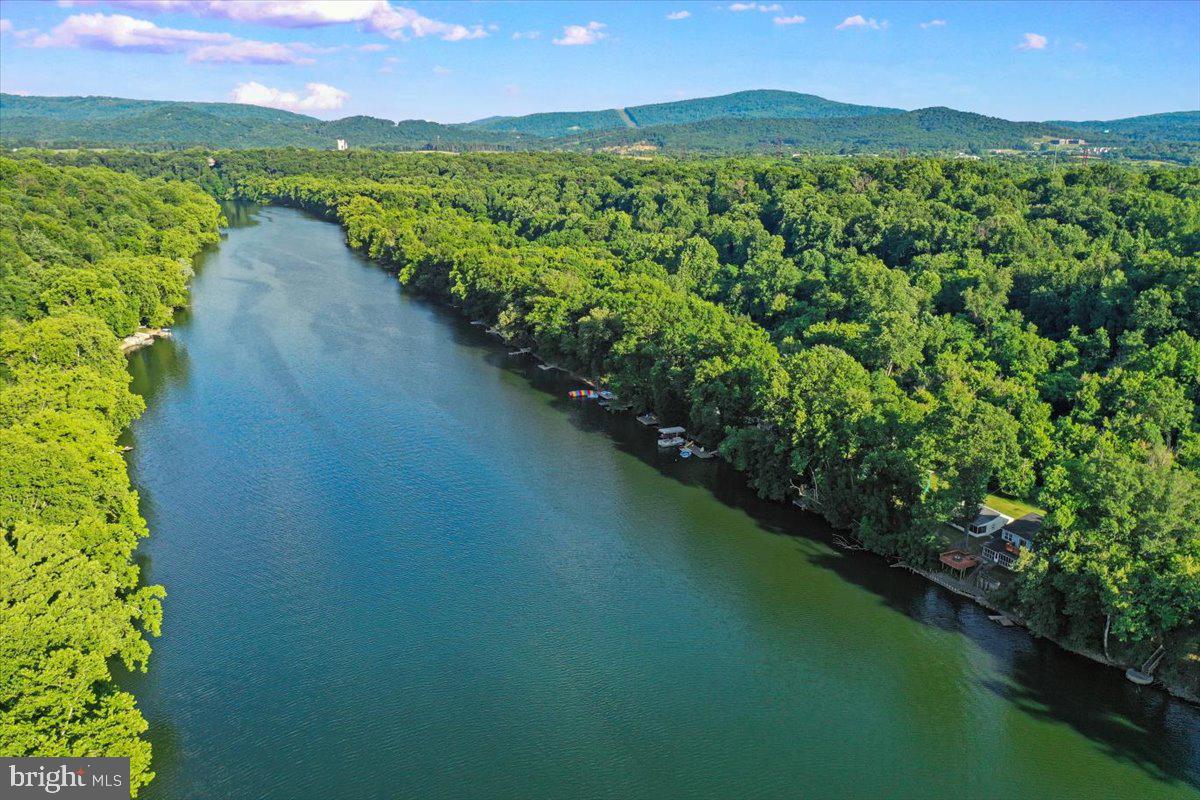 SHEN RIVER ESTATES - Residential