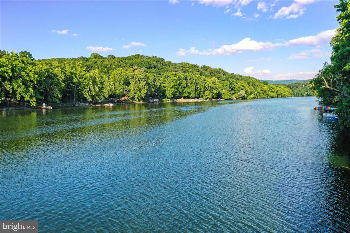 SHEN RIVER ESTATES - Residential