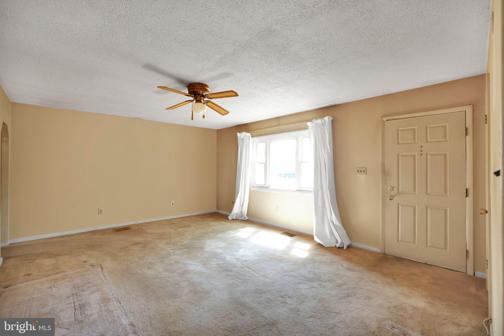 9410 FONTANA DRIVE