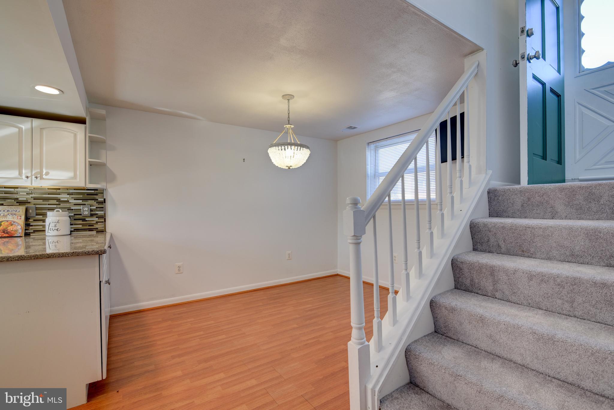 DALE CITY - Residential