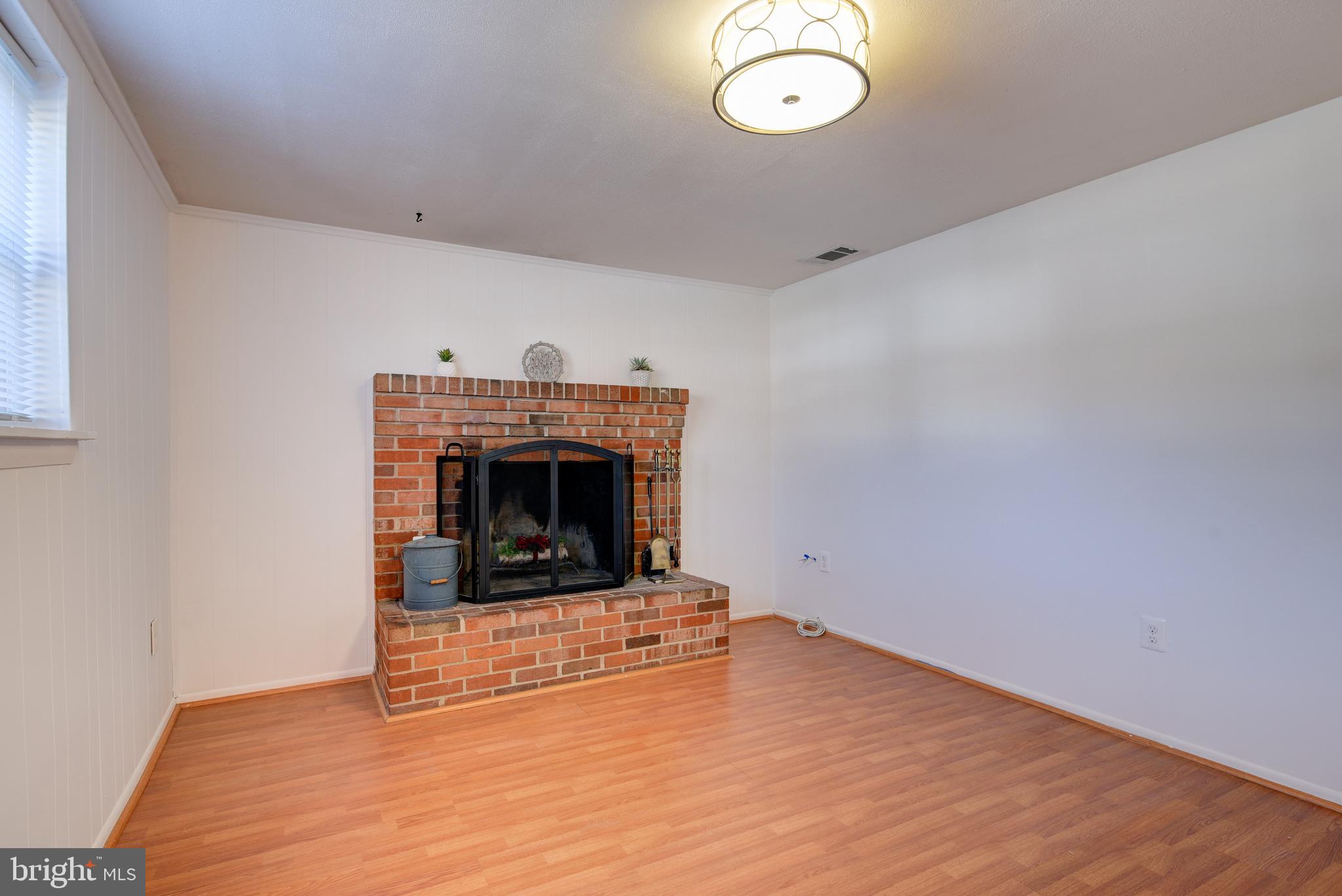 DALE CITY - Residential