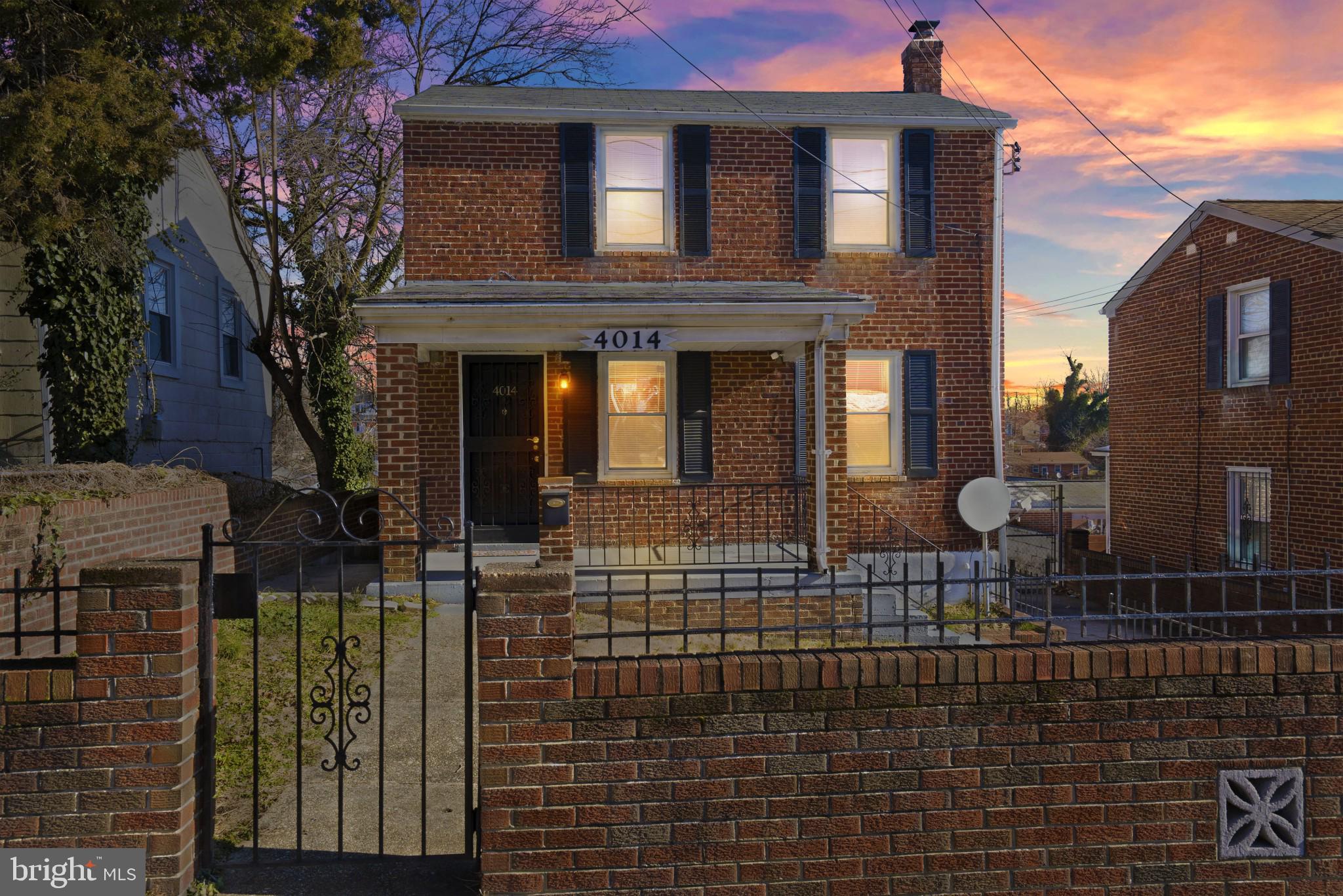 BRADBURY HEIGHTS - Residential Lease