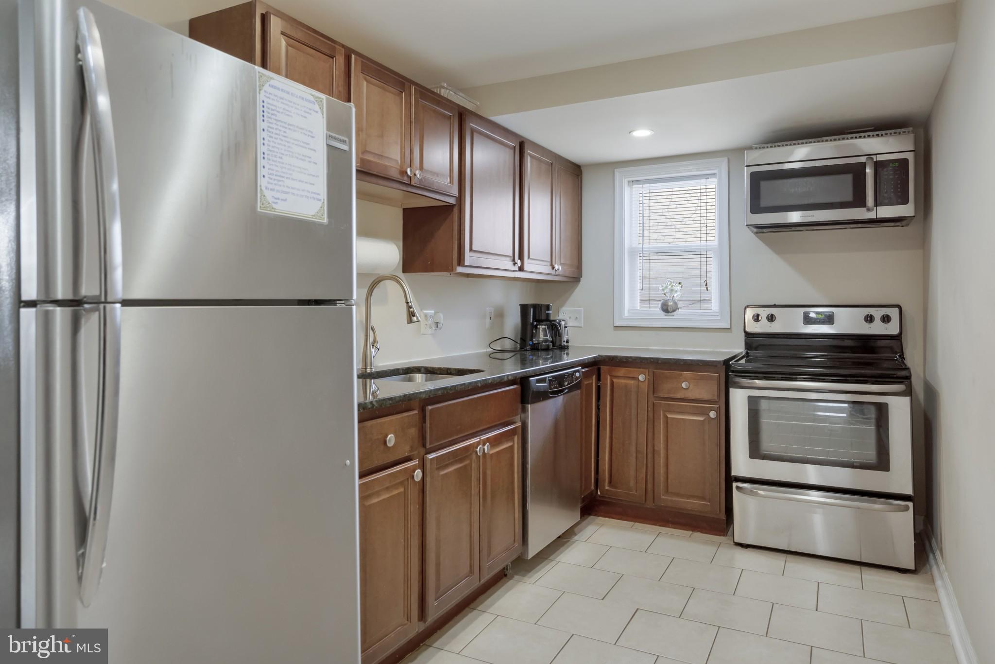 BRADBURY HEIGHTS - Residential Lease