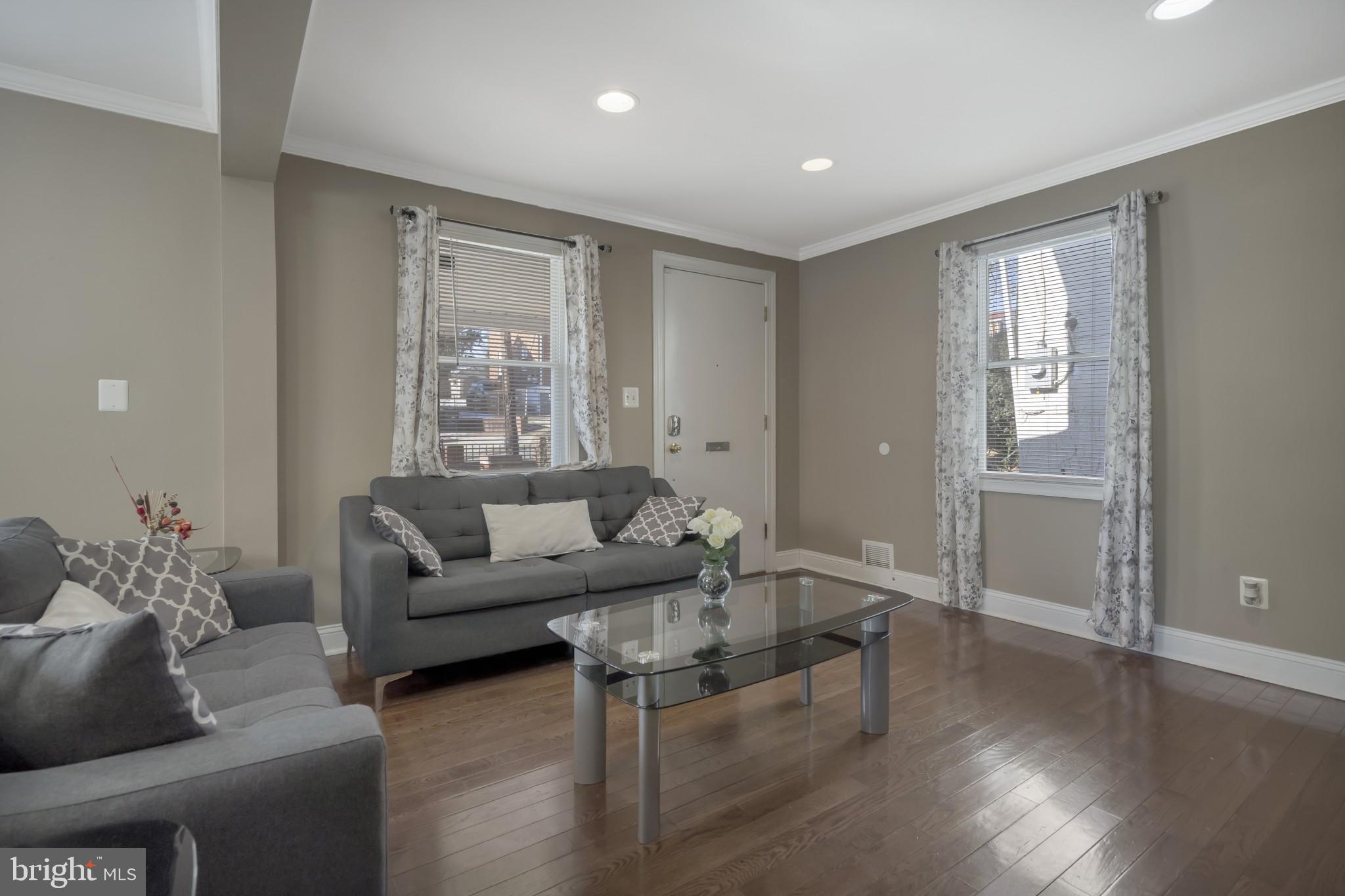 BRADBURY HEIGHTS - Residential Lease