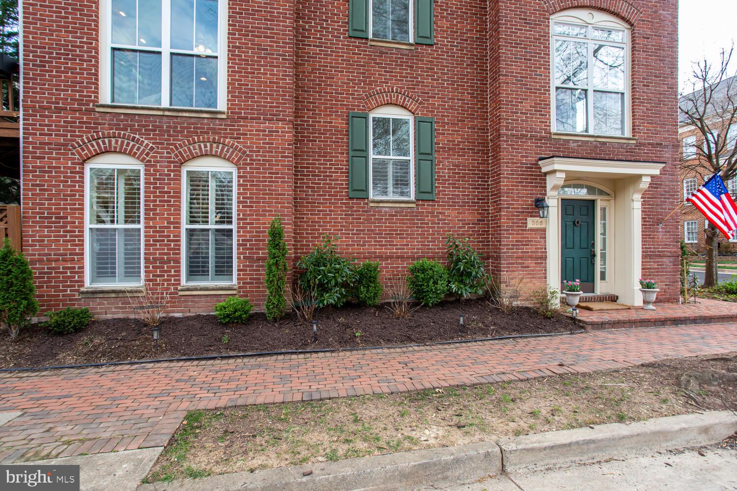 CAMERON STATION - Residential Lease