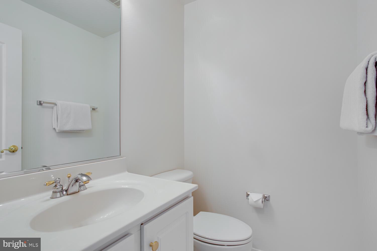 CAMERON STATION - Residential Lease