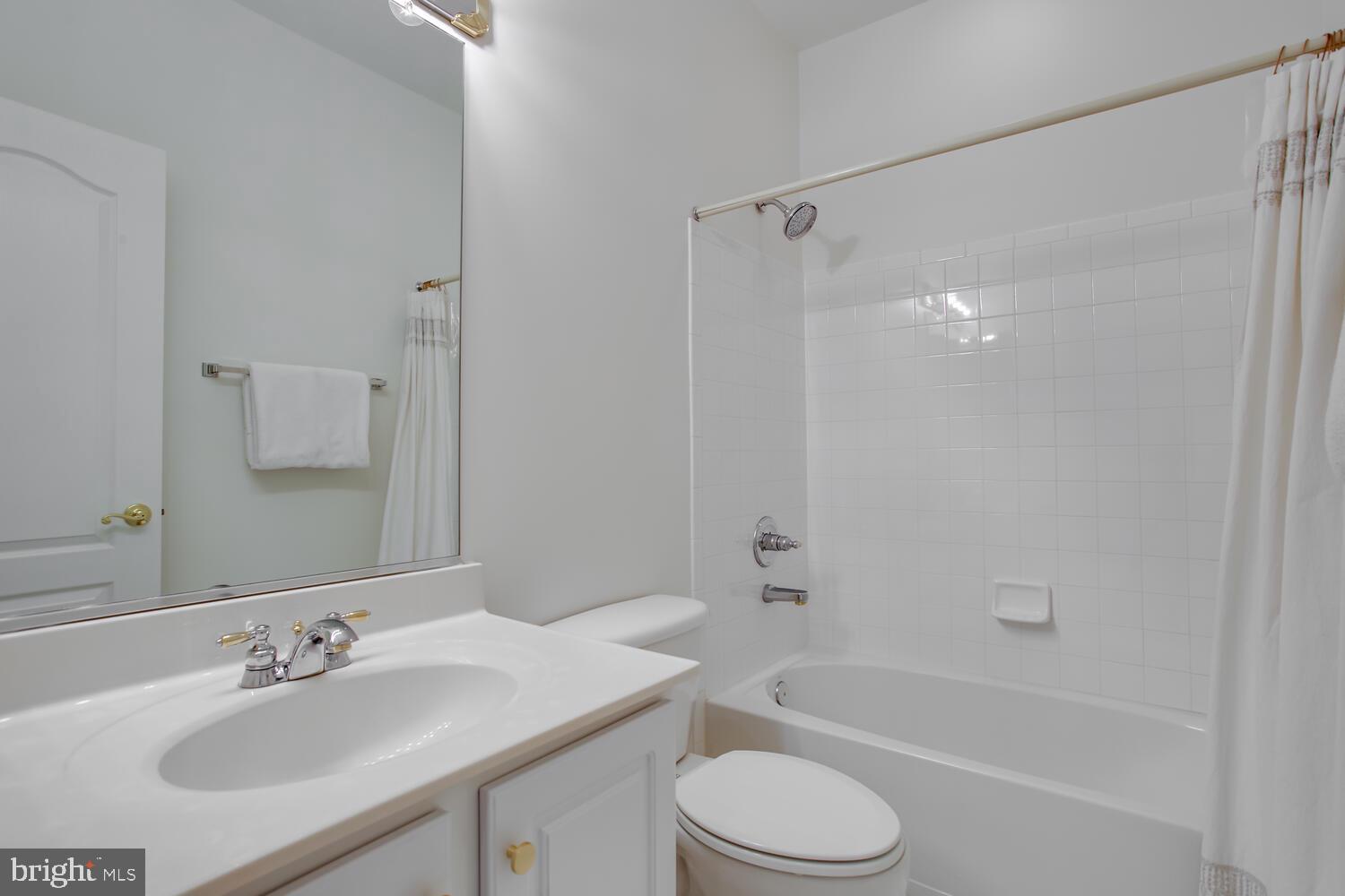 CAMERON STATION - Residential Lease