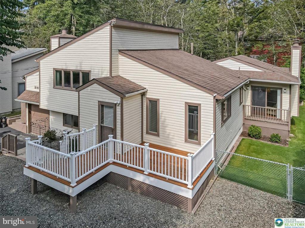 POCONO COUNTRY PLACE - Residential