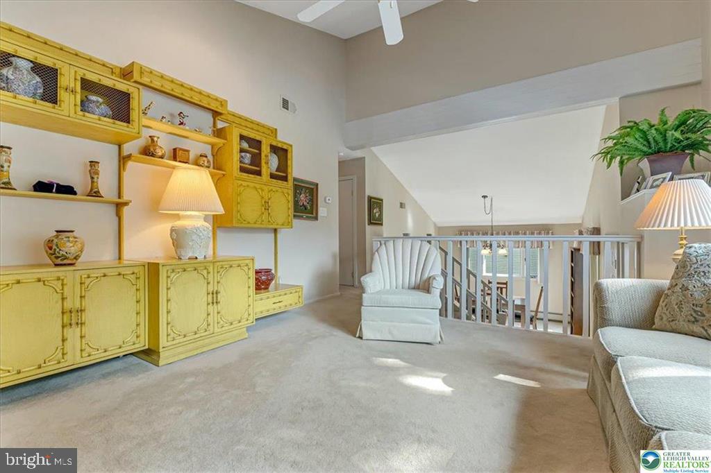 POCONO COUNTRY PLACE - Residential