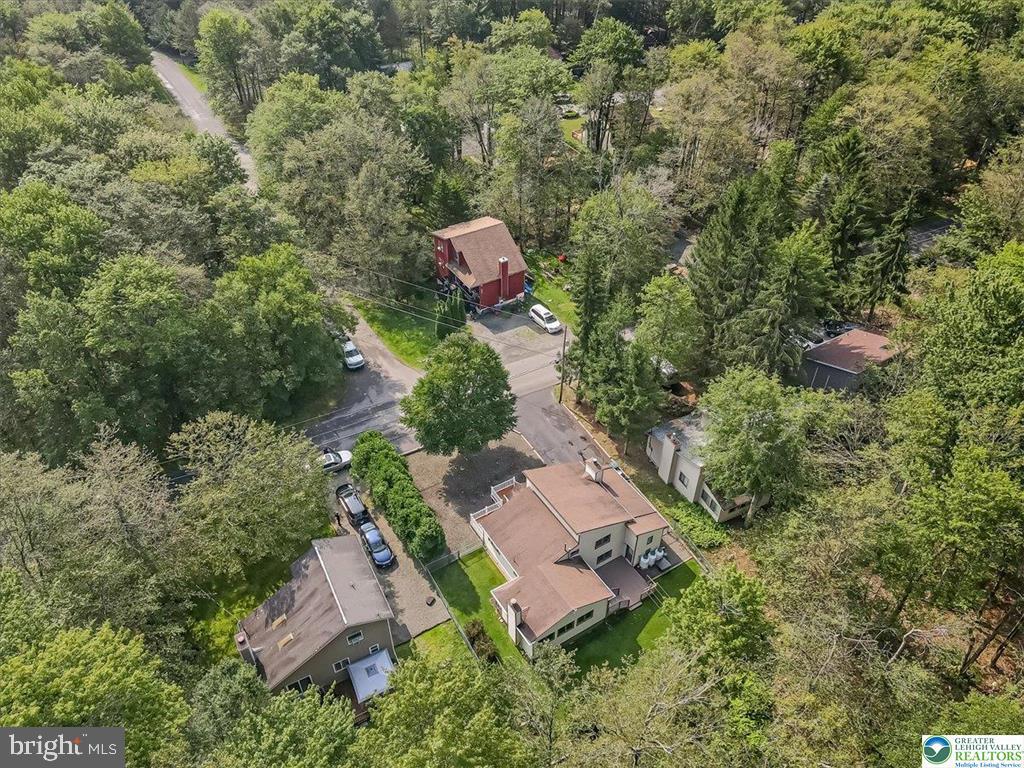 POCONO COUNTRY PLACE - Residential