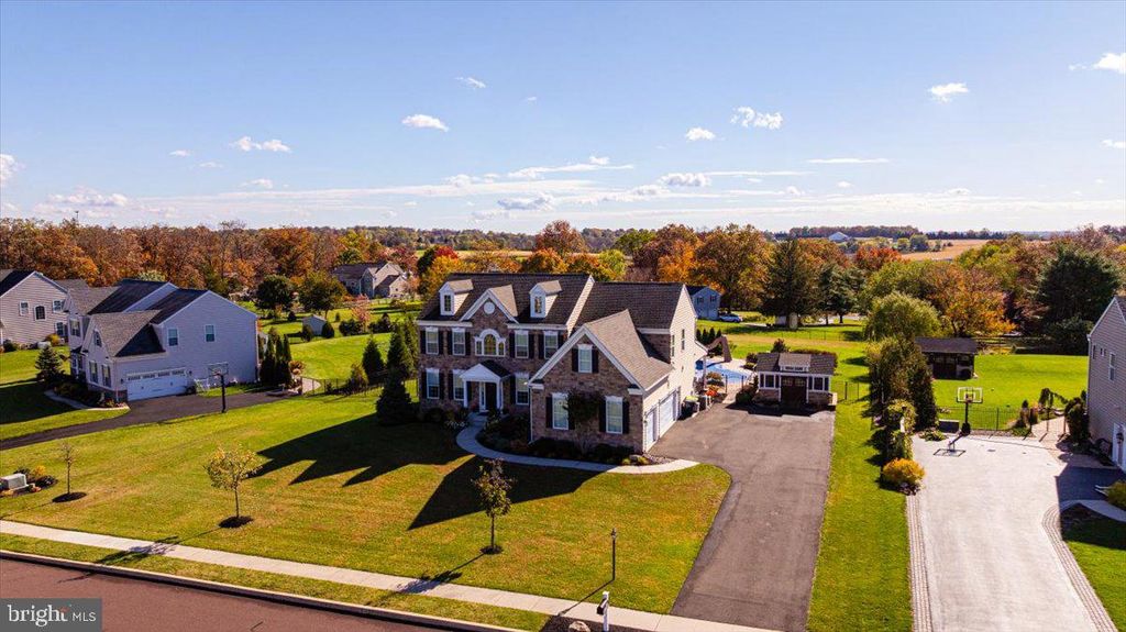 Photo of 624 Crestwood Drive, TELFORD, PA 18969 (MLS # PAMC2159952)