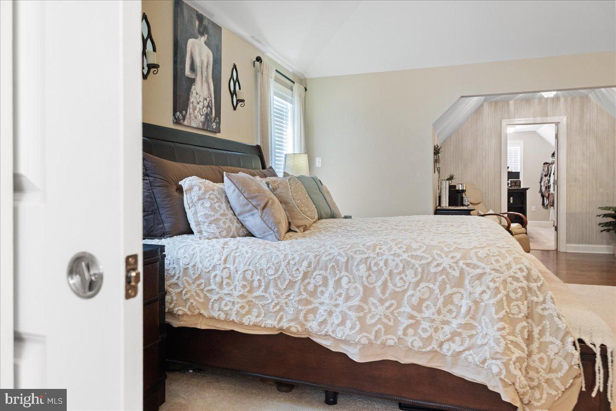 VISTAS AT HIGHLAND - Residential