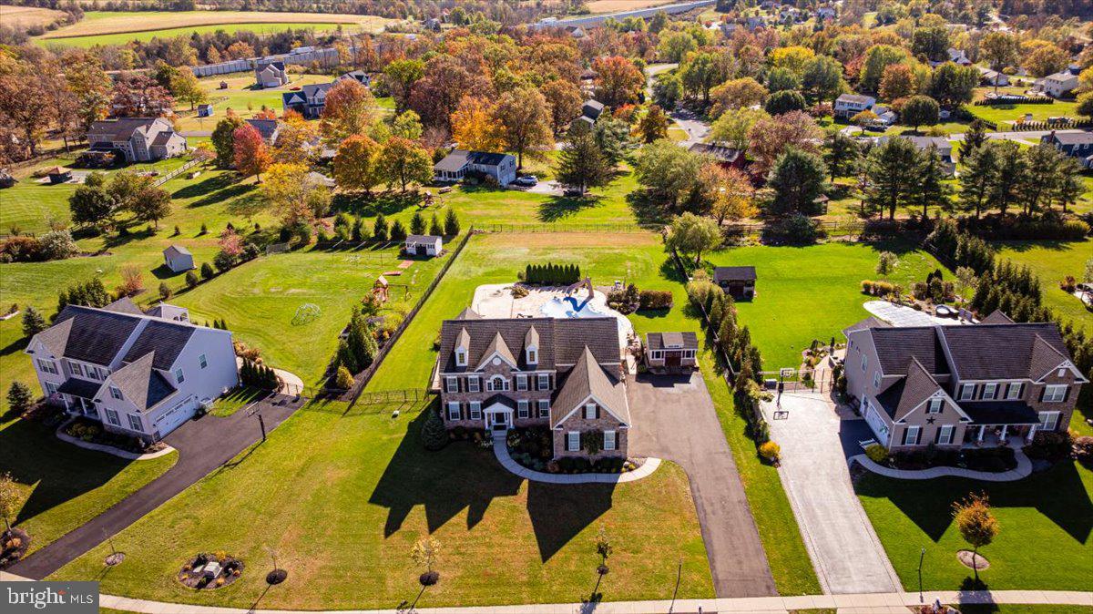 VISTAS AT HIGHLAND - Residential