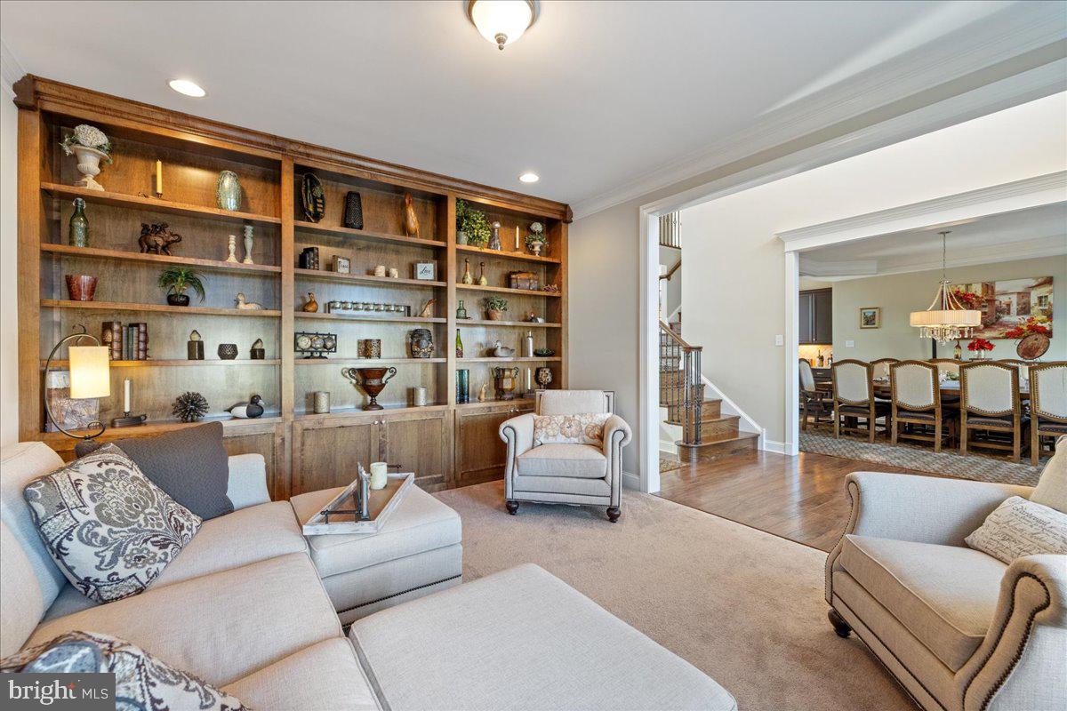 VISTAS AT HIGHLAND - Residential