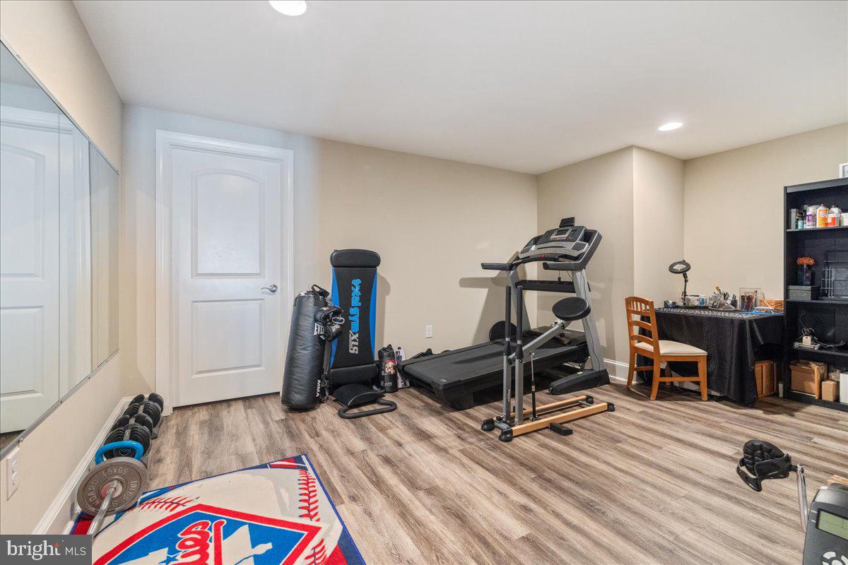 VISTAS AT HIGHLAND - Residential