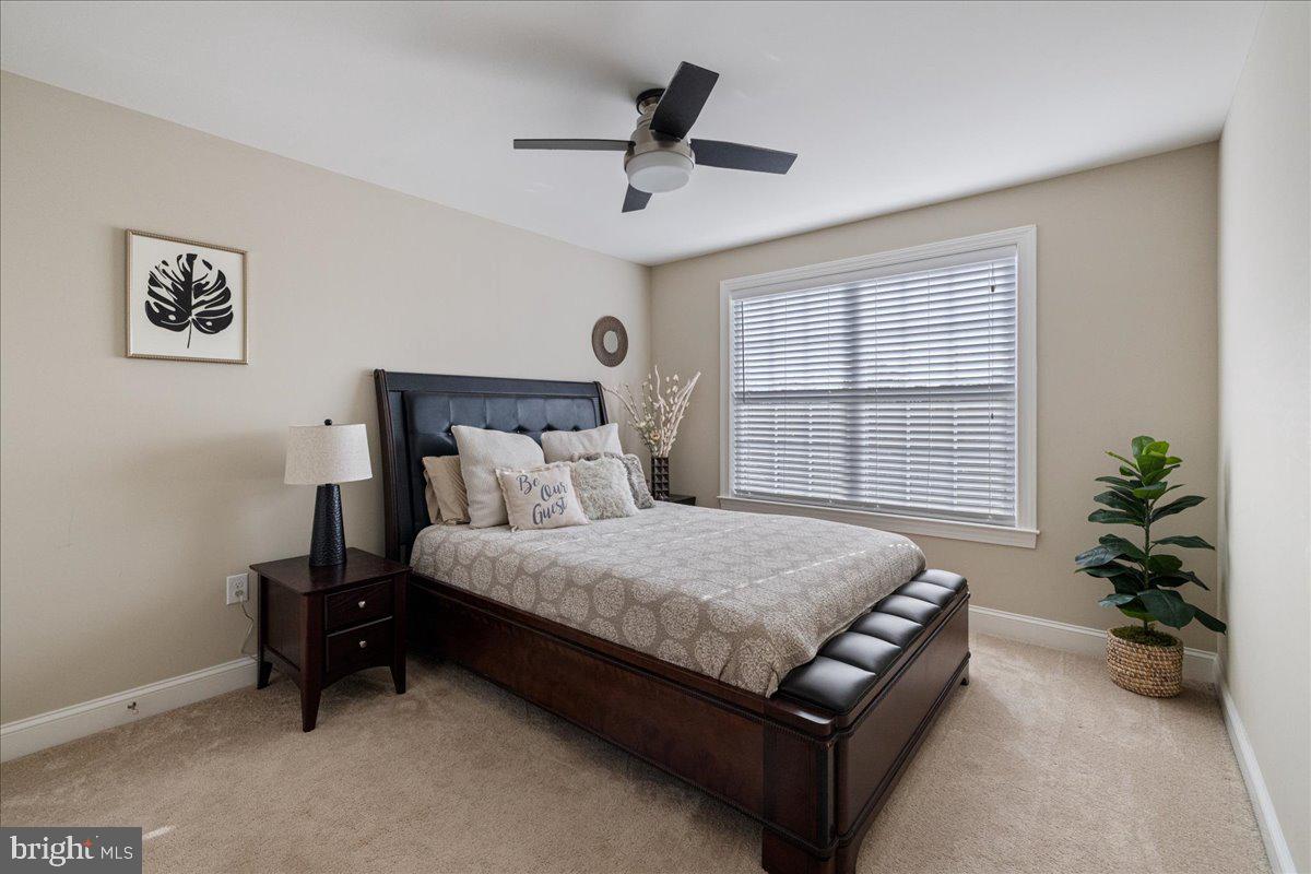 VISTAS AT HIGHLAND - Residential