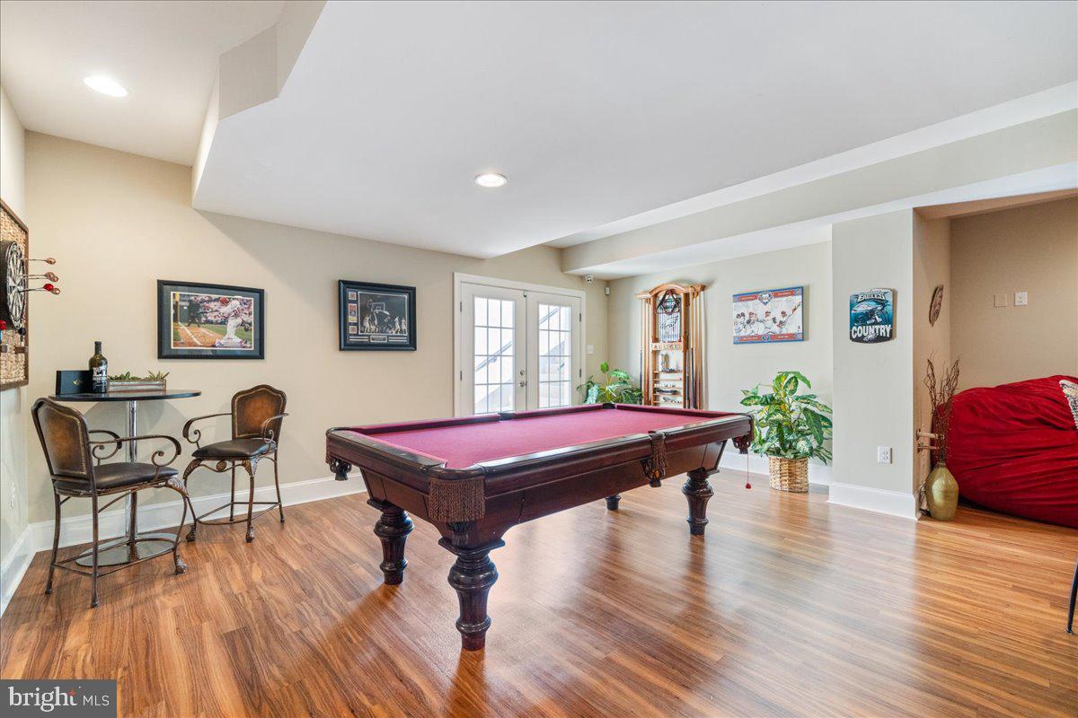 VISTAS AT HIGHLAND - Residential