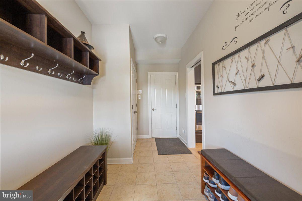 VISTAS AT HIGHLAND - Residential