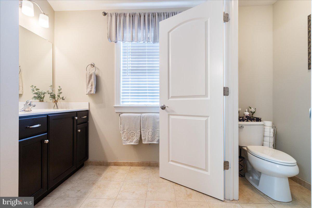 VISTAS AT HIGHLAND - Residential