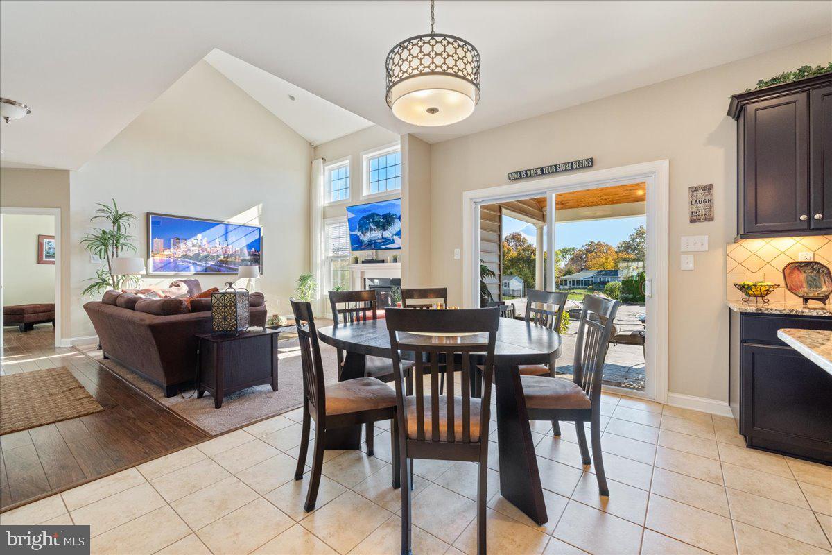 VISTAS AT HIGHLAND - Residential