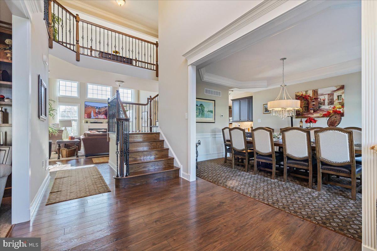 VISTAS AT HIGHLAND - Residential