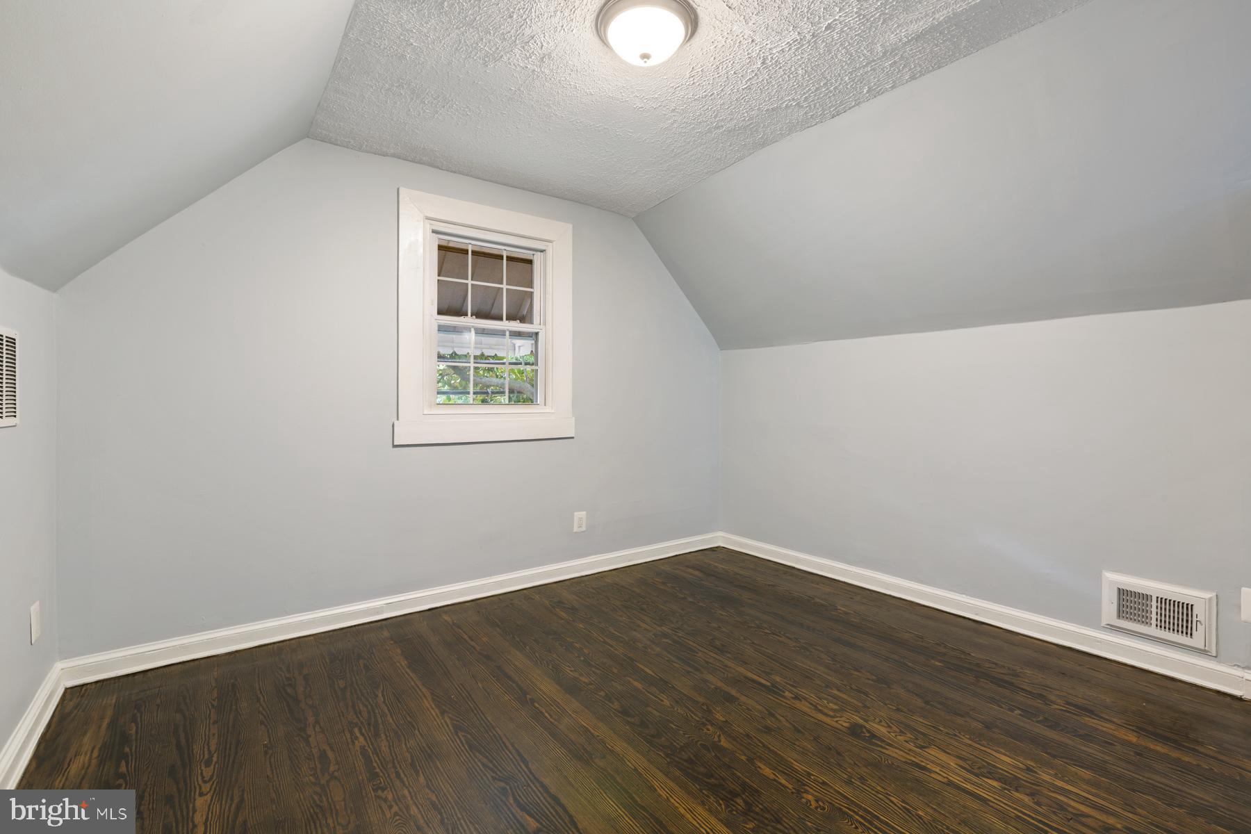 DISTRICT HEIGHTS - Residential