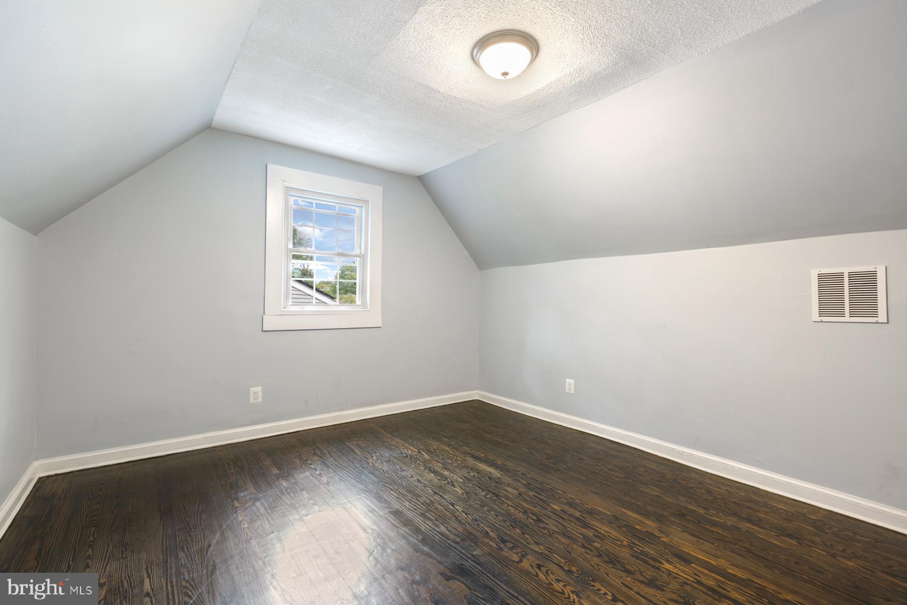 DISTRICT HEIGHTS - Residential