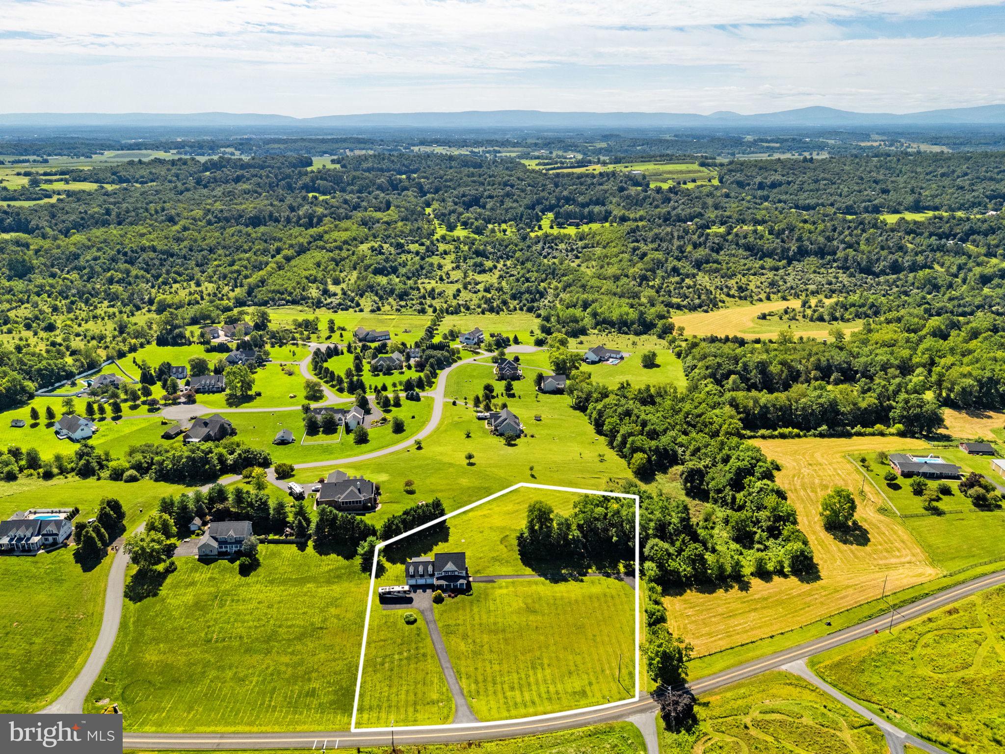 4241 CEDAR CREEK GRADE
