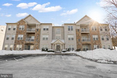 100 FIDDLELEAF LANE 301 WARRINGTON PA 18976