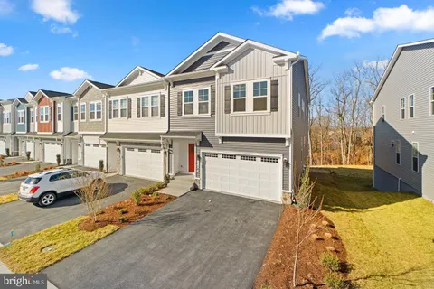 114 Choke Cherry Ct., Lake Frederick, VA 22630 - MLS#: VAFV2024268