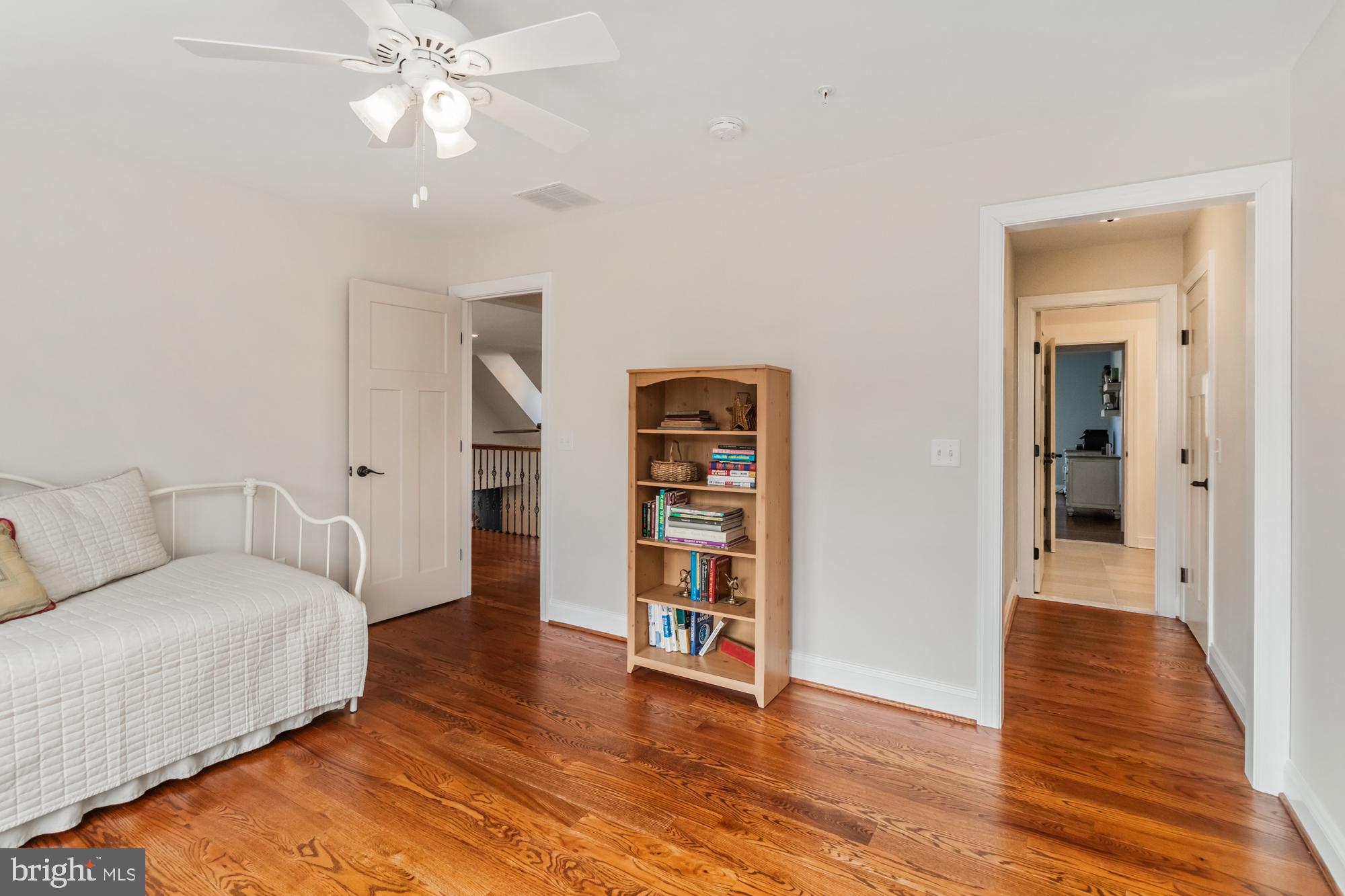 GLEN ARM - Residential