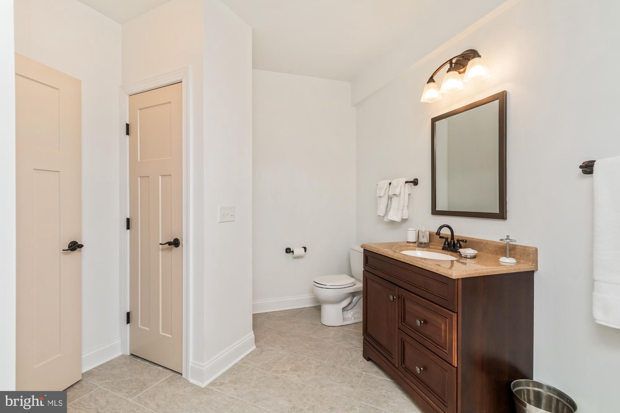GLEN ARM - Residential