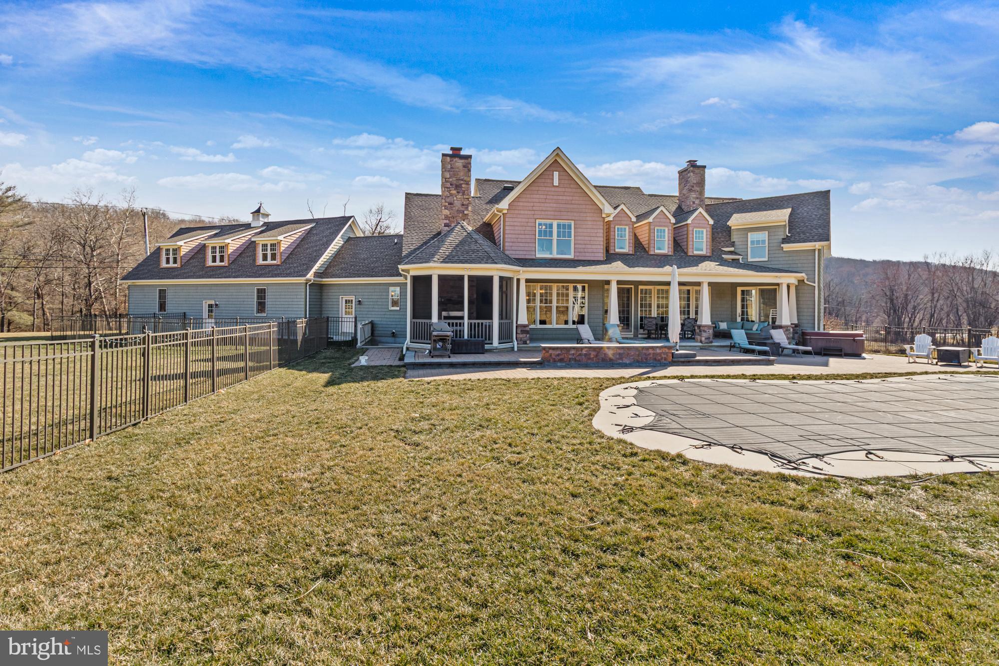 GLEN ARM - Residential