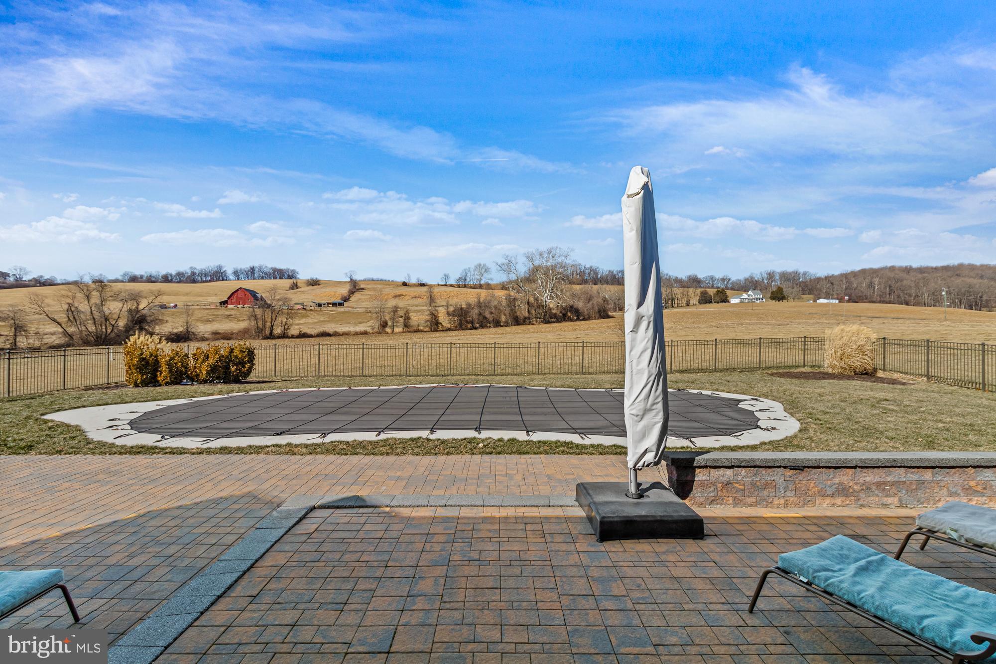 GLEN ARM - Residential