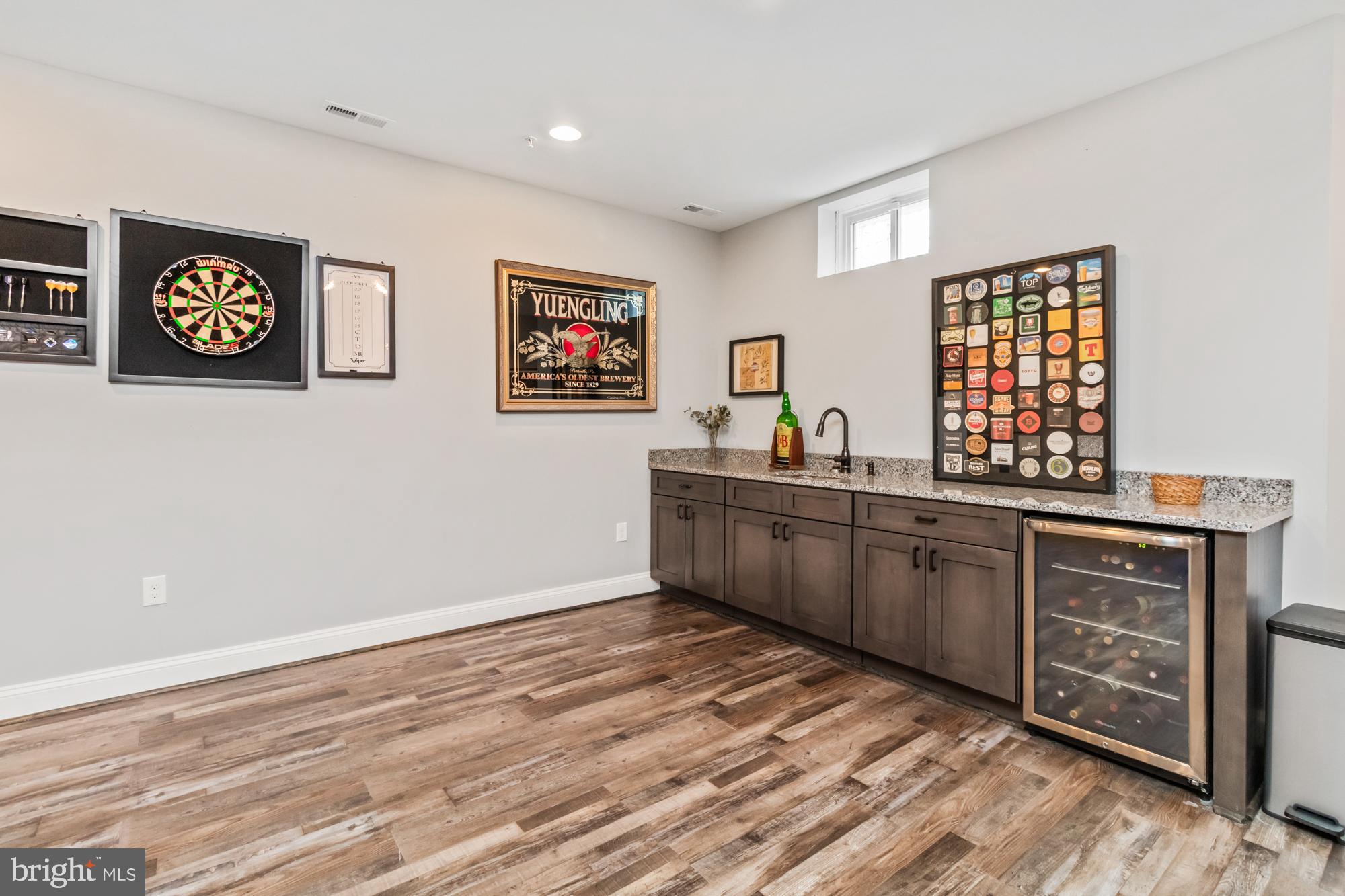 GLEN ARM - Residential