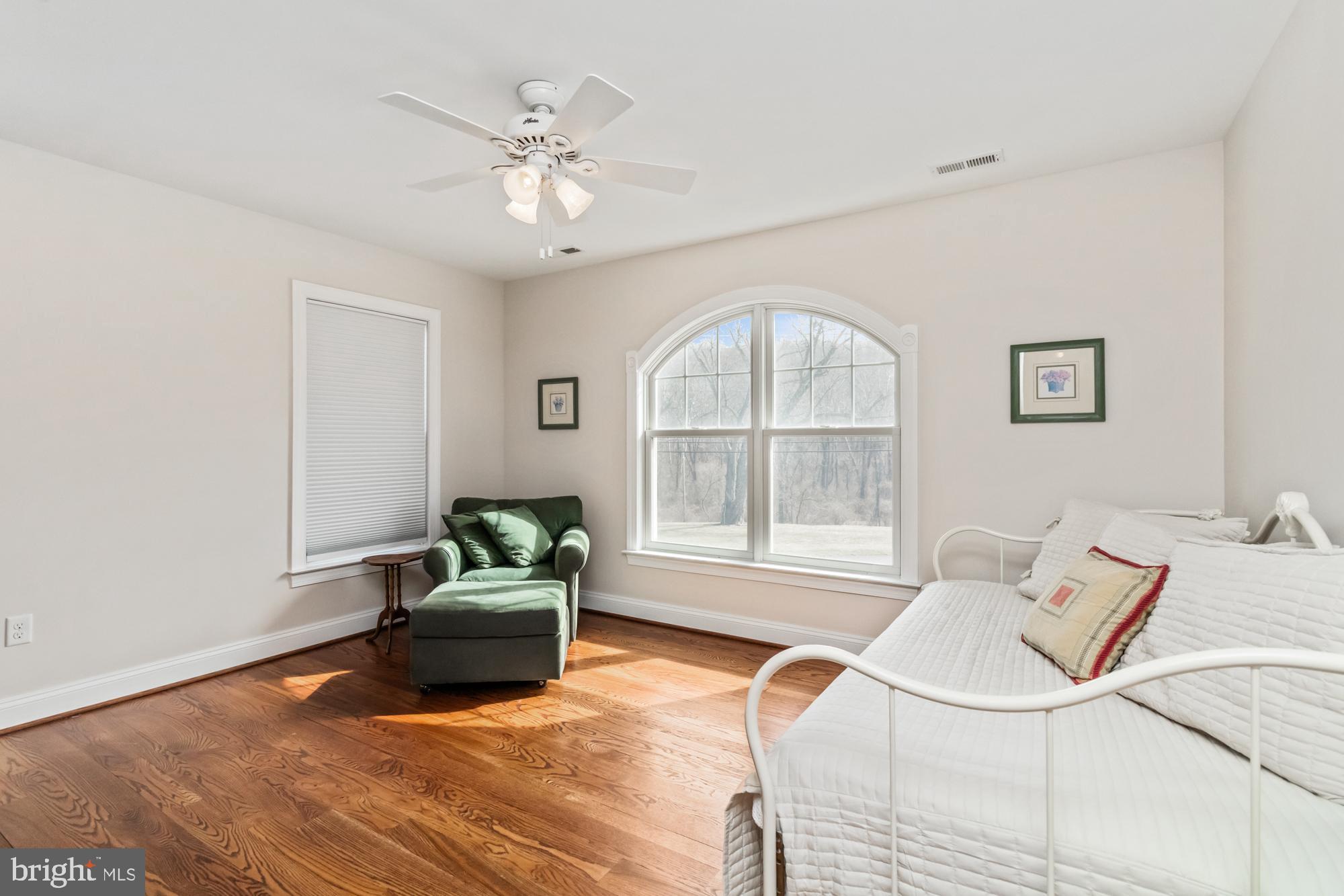 GLEN ARM - Residential