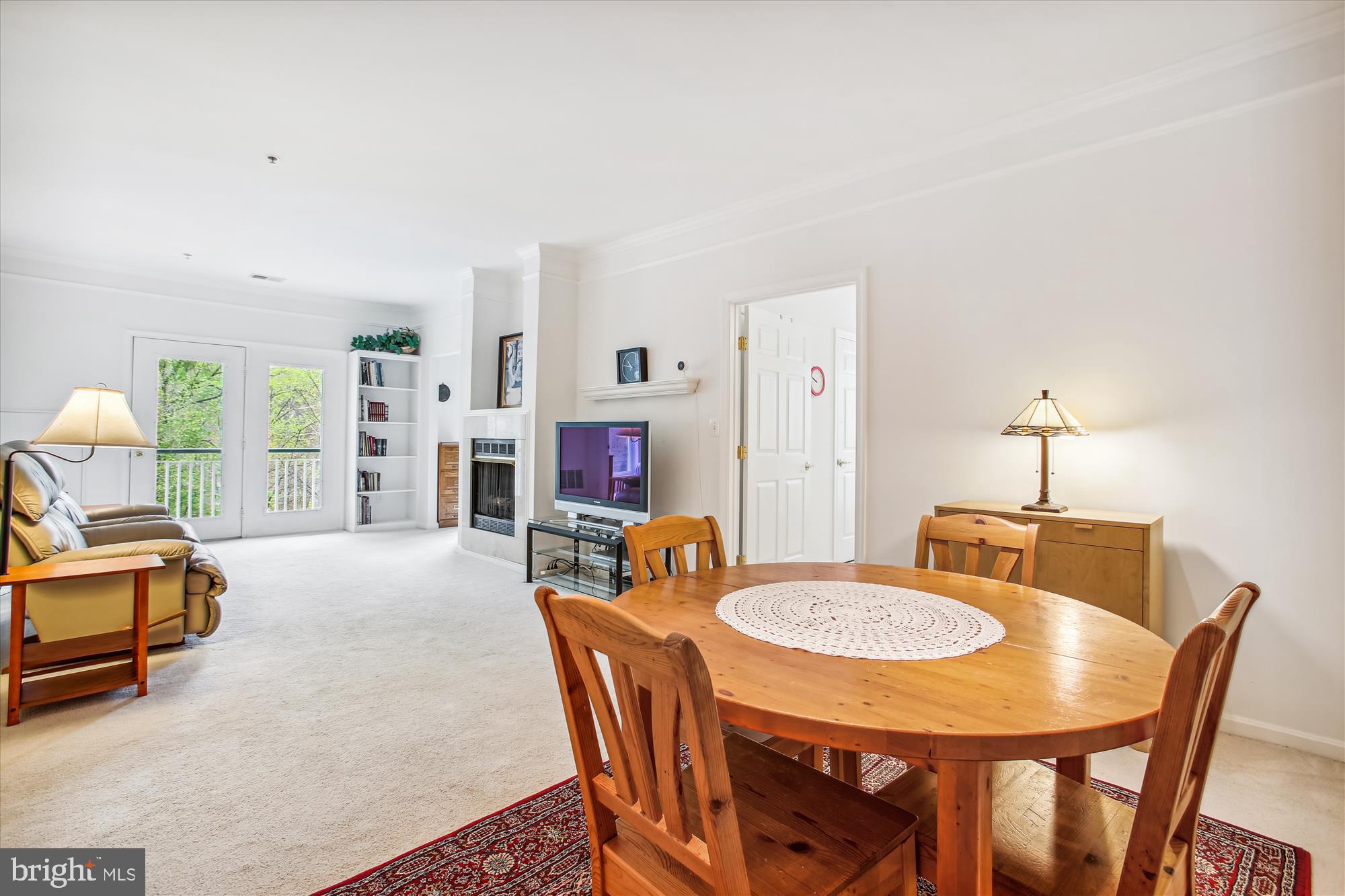 KINGSTOWNE - Residential Lease