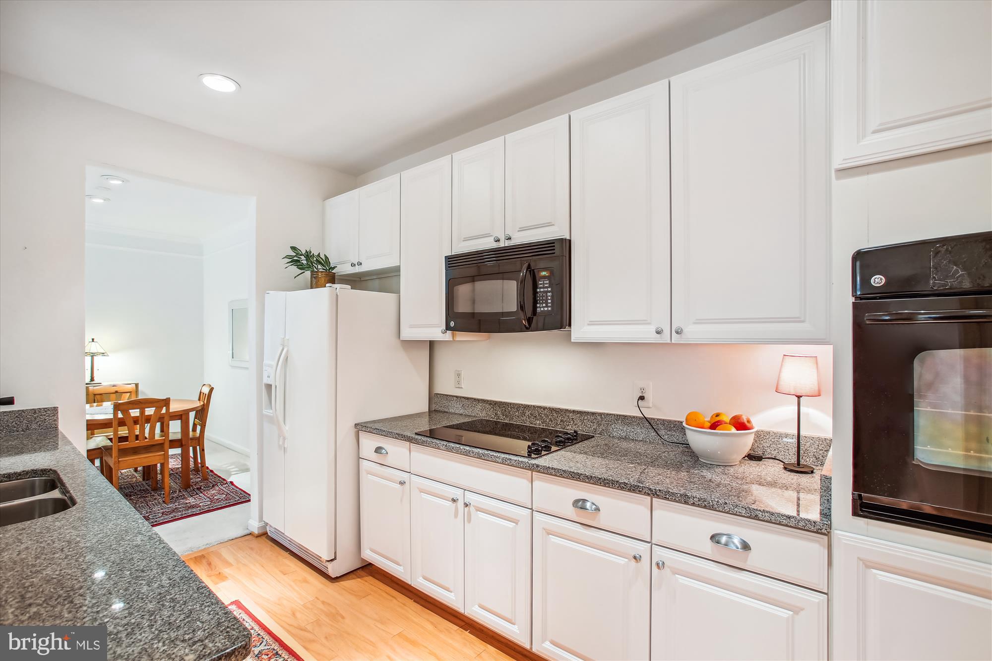 KINGSTOWNE - Residential Lease