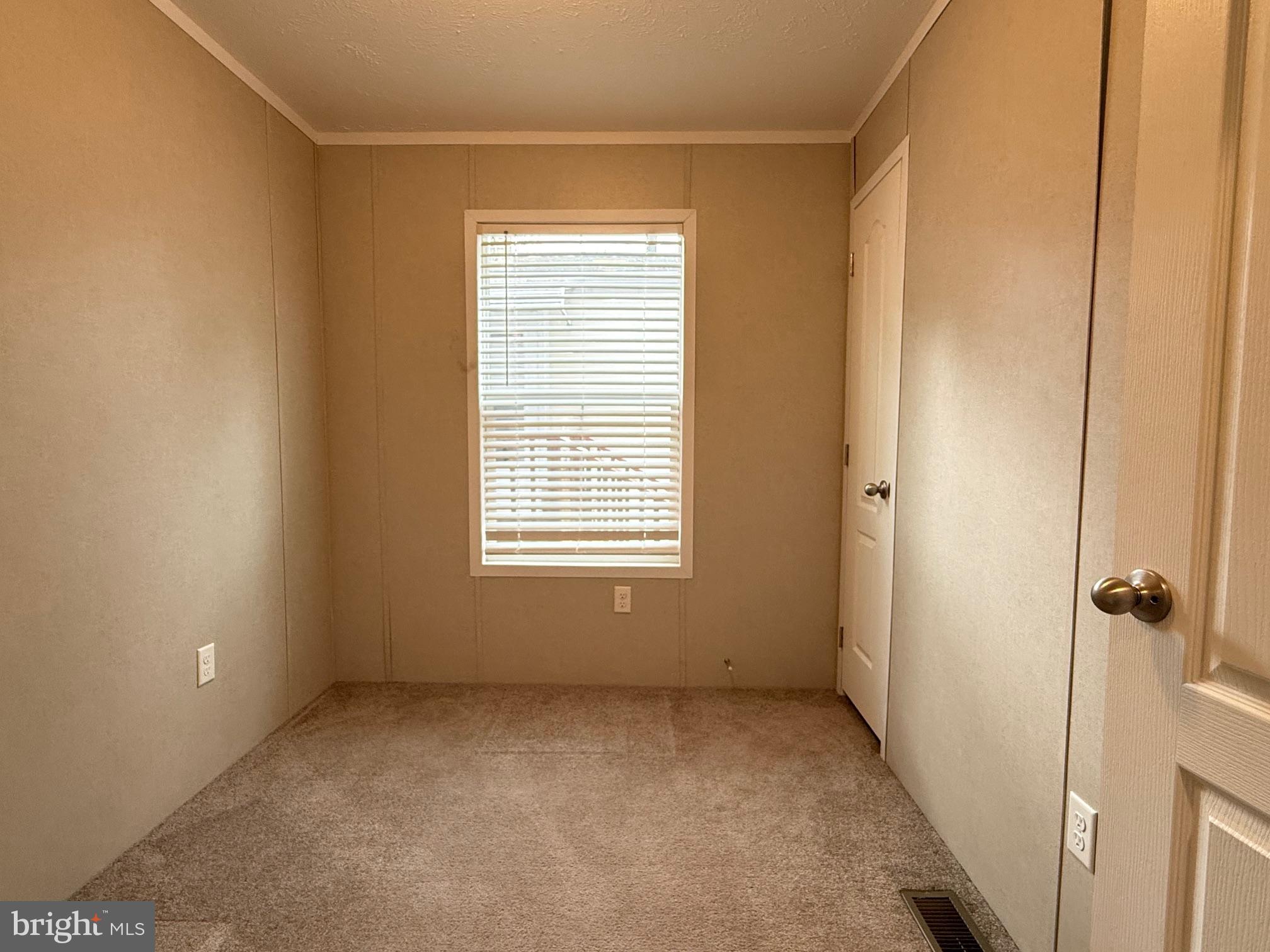 SPRING MEADOWS - Residential