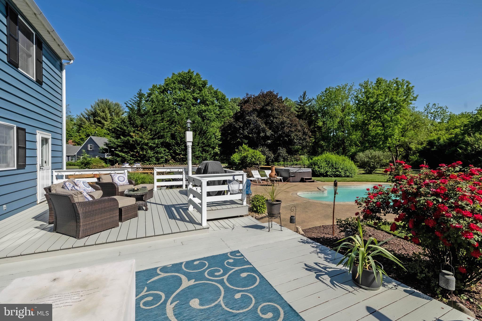 BRIDLEWOOD FARMS - Residential