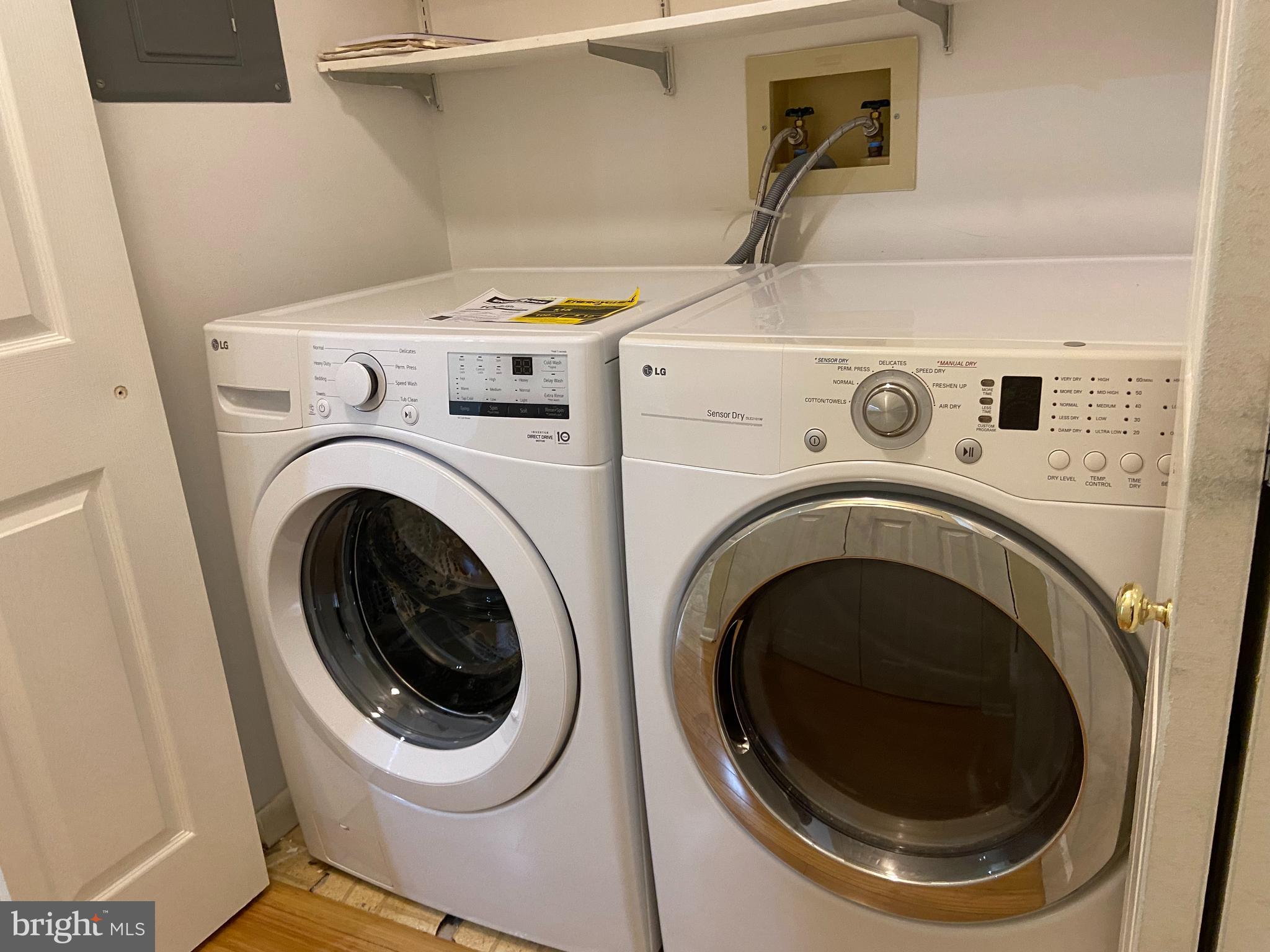 VALLEY STREAM - Residential Lease