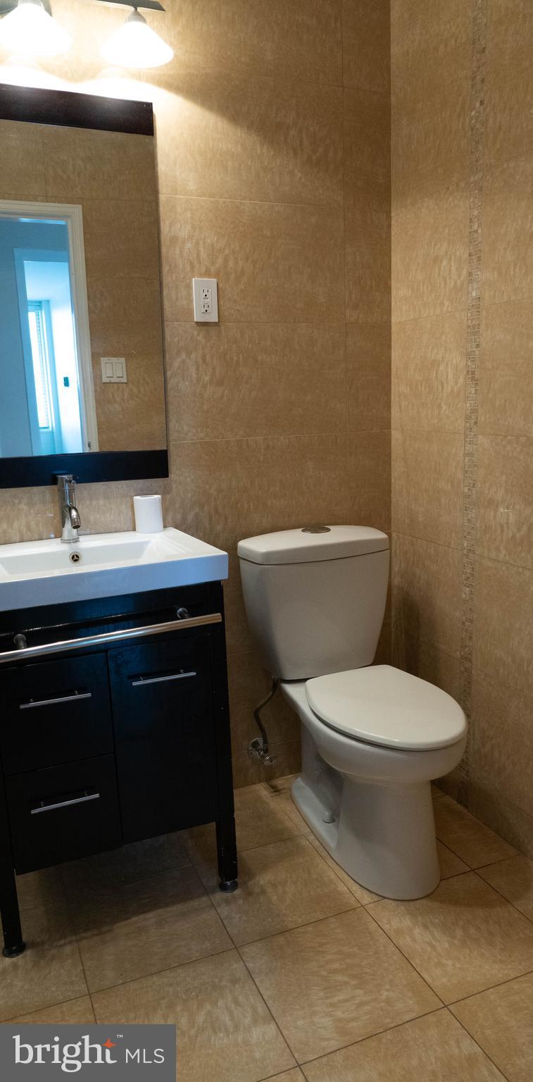 GROSVENOR PARK - Residential Lease