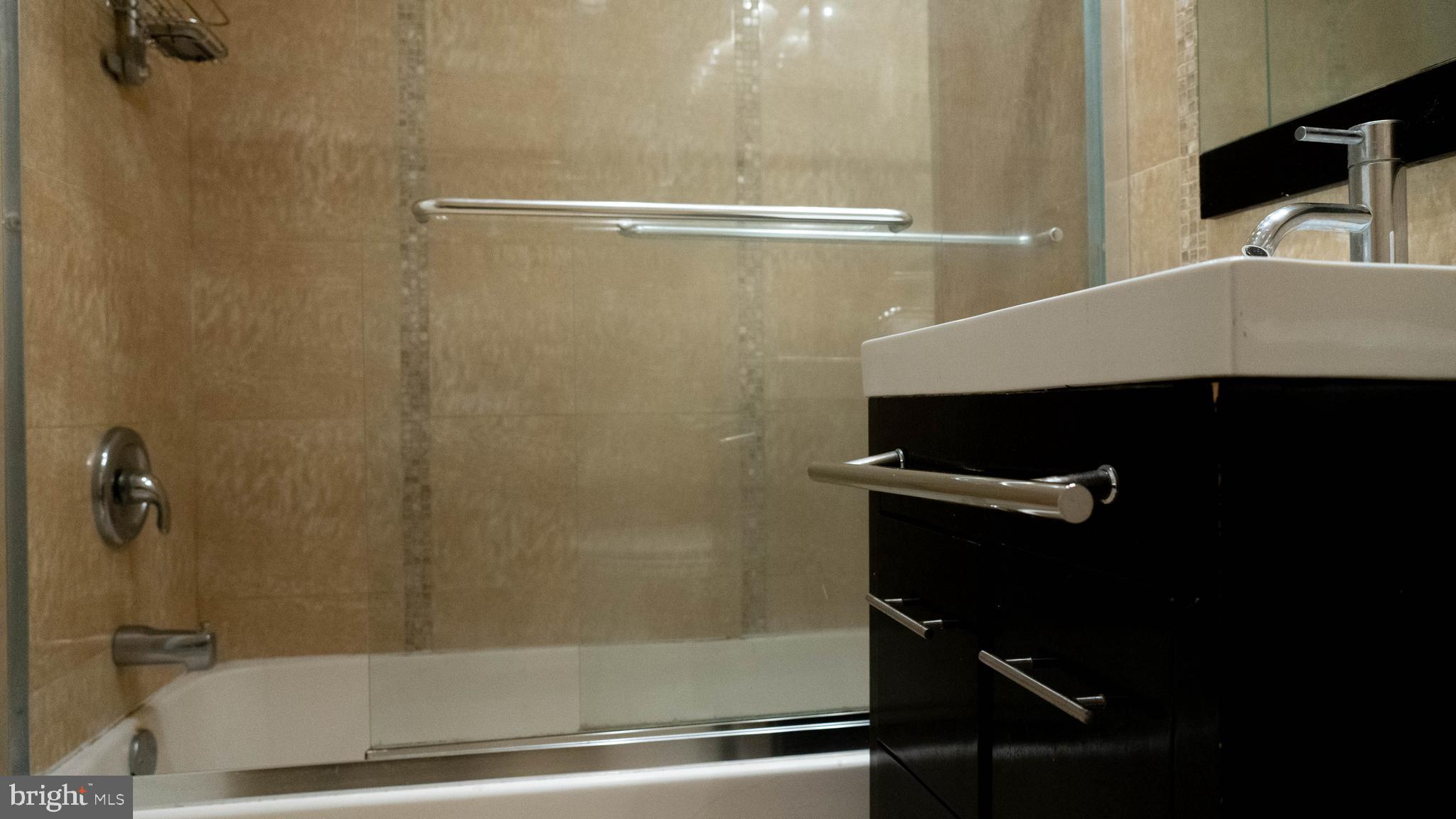 GROSVENOR PARK - Residential Lease