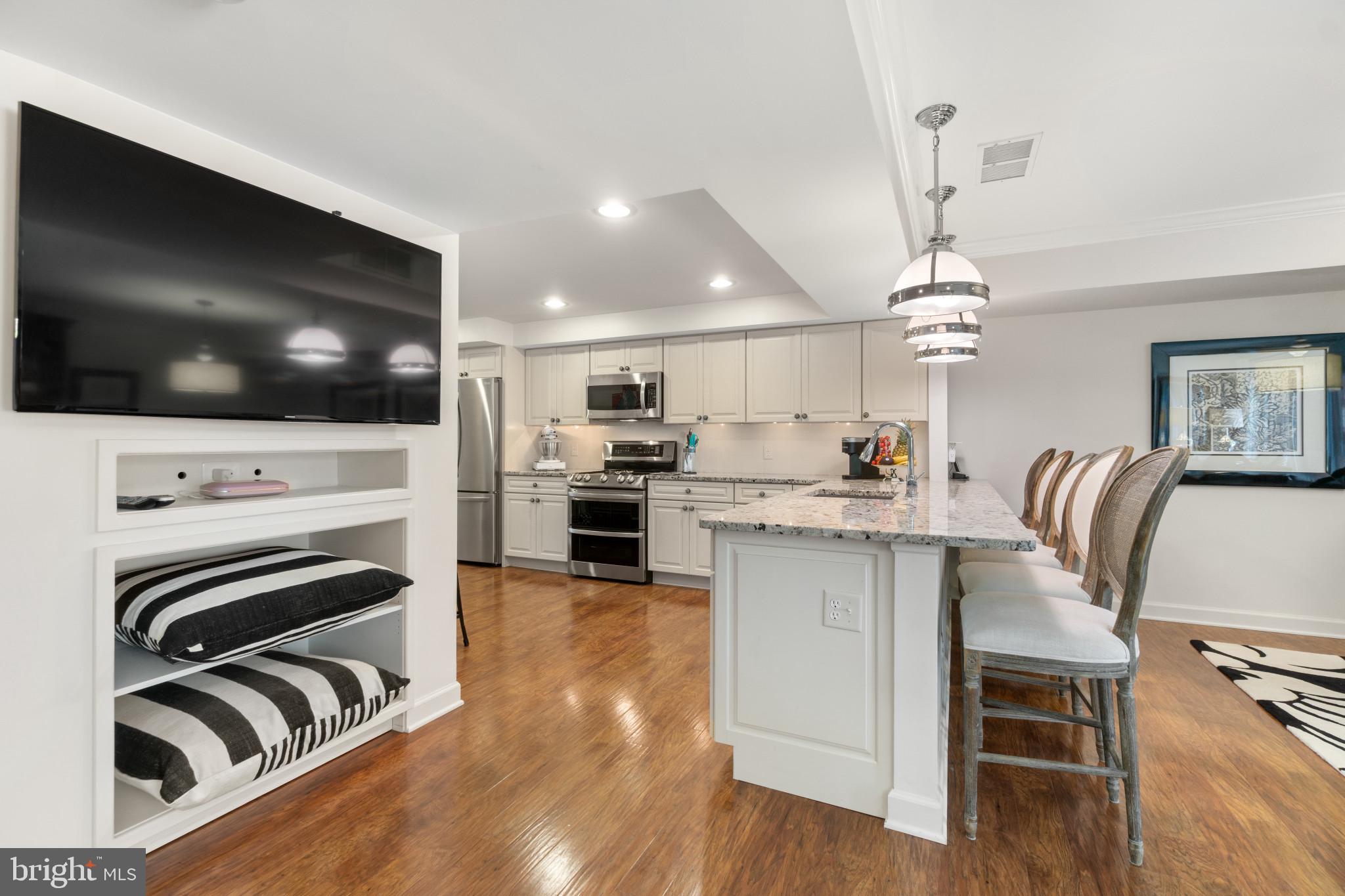 DEERFOX - Residential