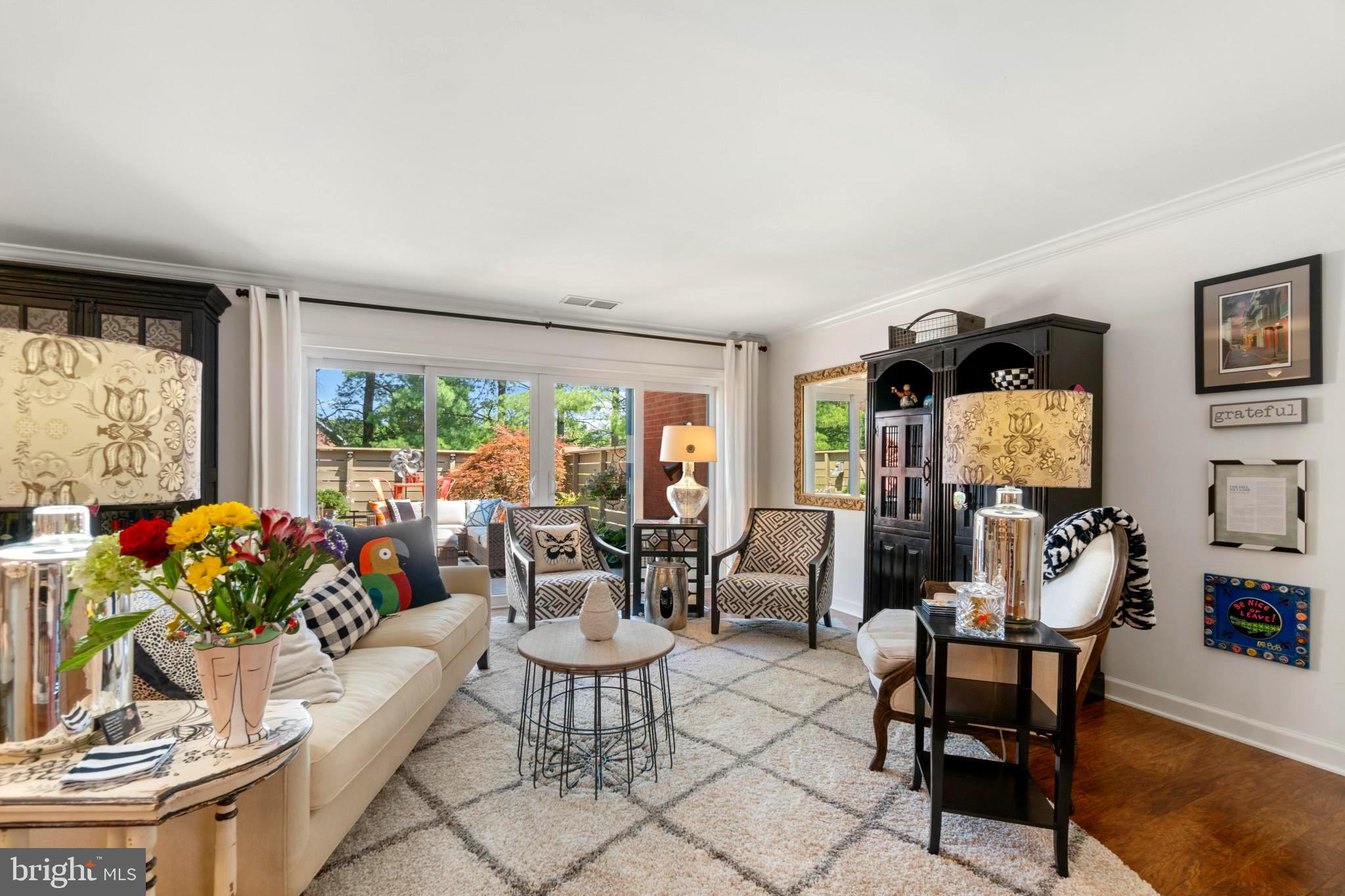 DEERFOX - Residential