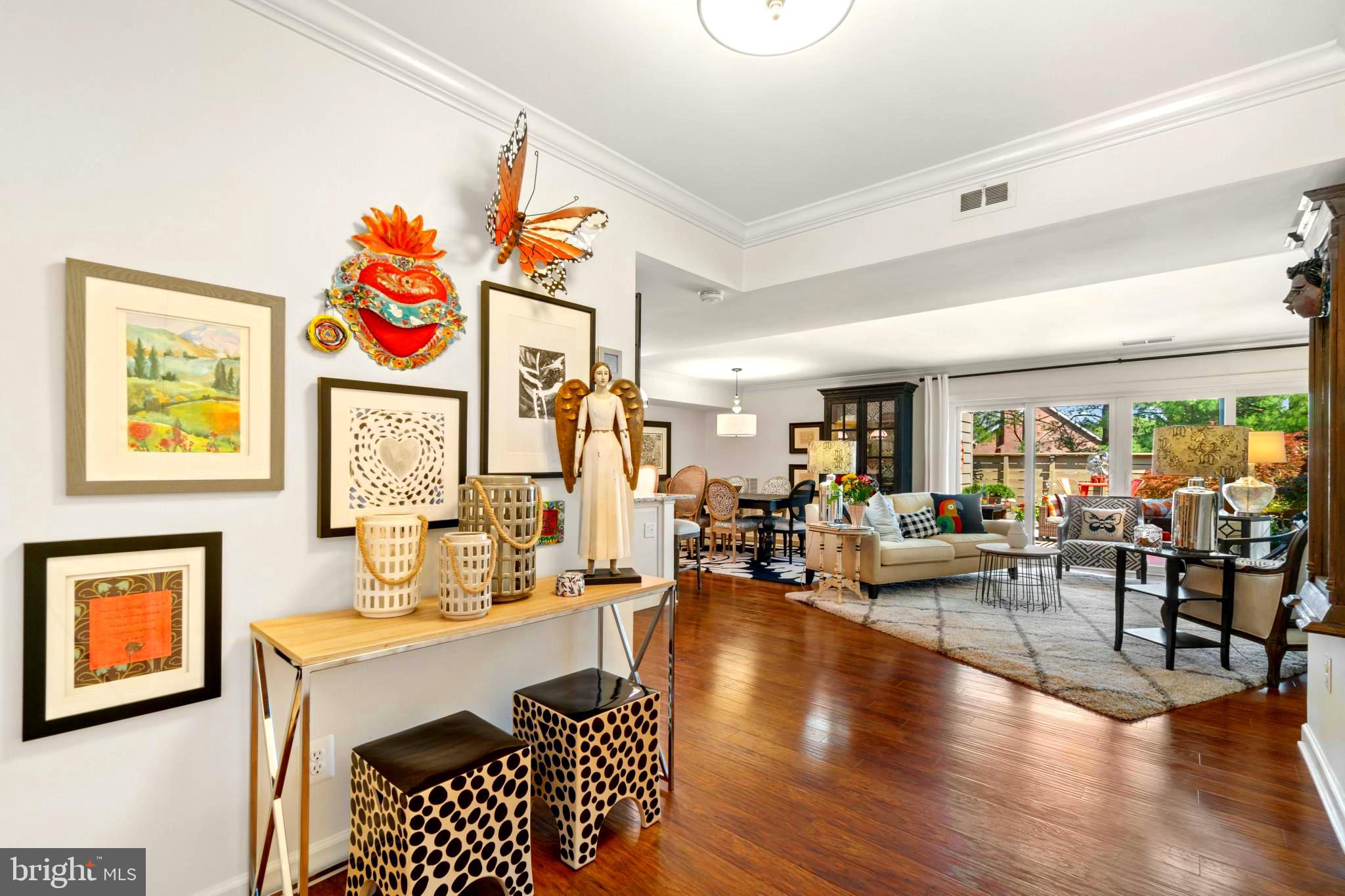 DEERFOX - Residential